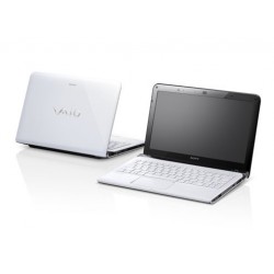 Sony Vaio SVE11135CVW Core i7 Windows 8 14inch 750GB White